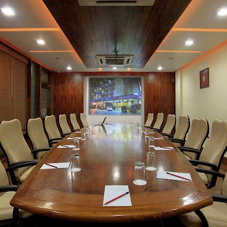 Hotel Mayura Rāipur Udogodnienia zdjęcie