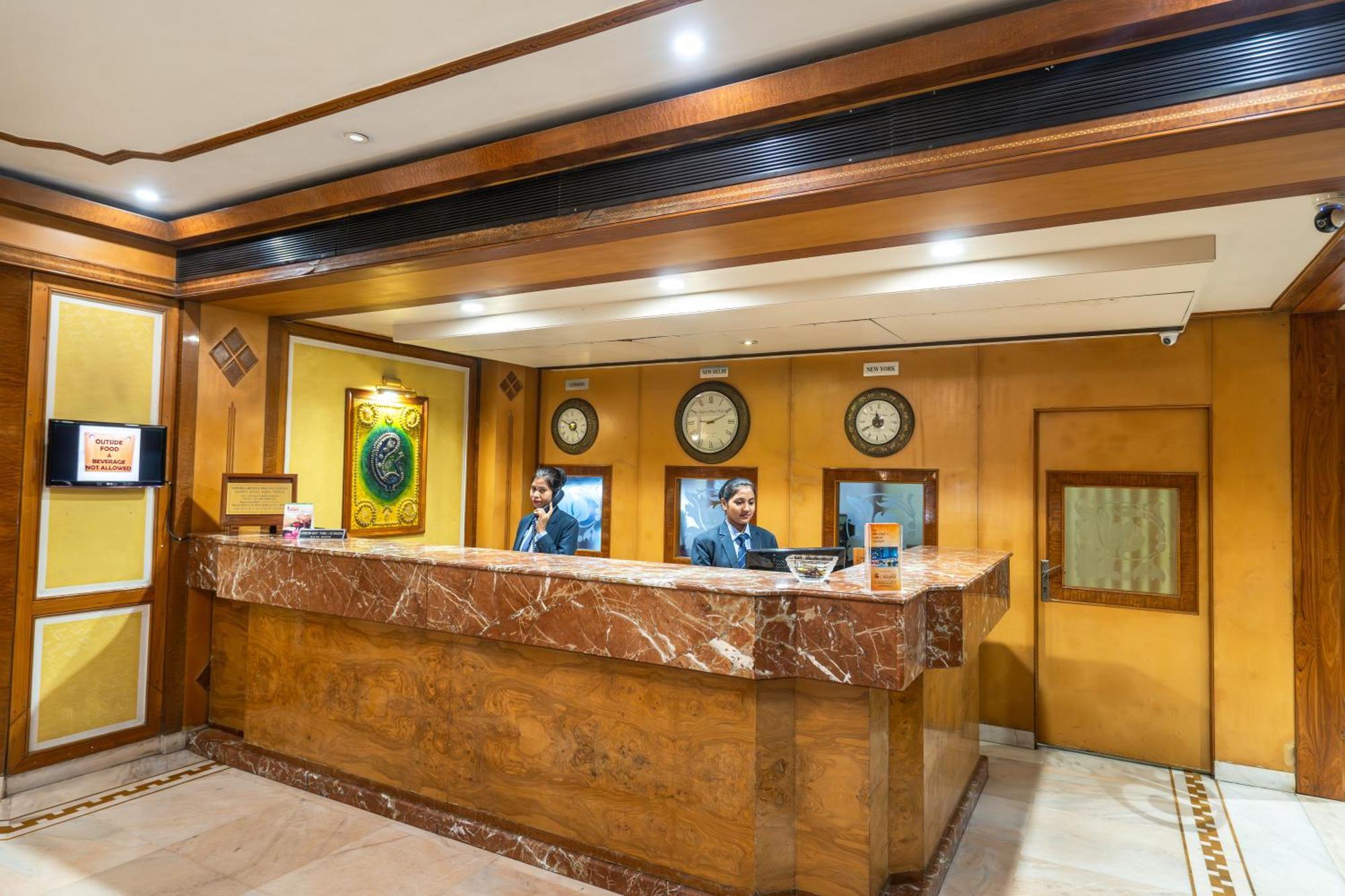 Hotel Mayura Rāipur Zewnętrze zdjęcie
