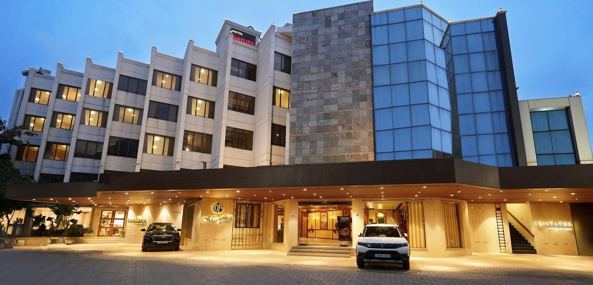 Hotel Mayura Rāipur Zewnętrze zdjęcie