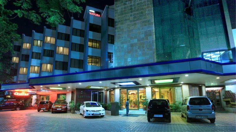 Hotel Mayura Rāipur Zewnętrze zdjęcie